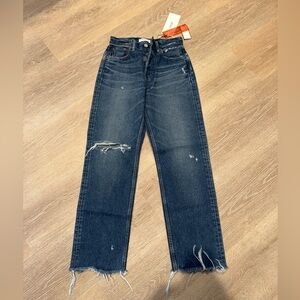 Moussy Vintage Buttonfly Jeans
Guilford Wide Straightt